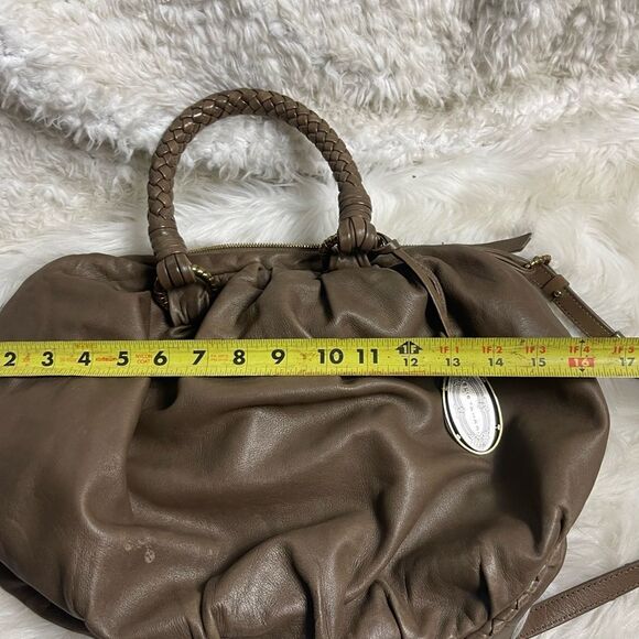Ellie Tahari soft leather Brown large Satchel/ shoulder bag gold tone hardware - Picture 9 of 13